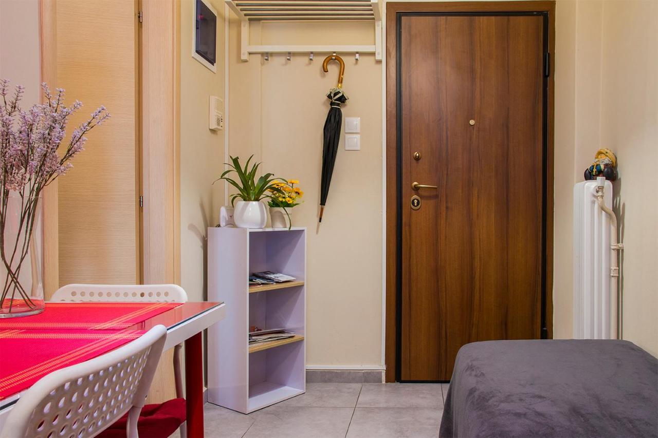 City Stay Close To The Metro A Charming Flat Atena Exterior foto