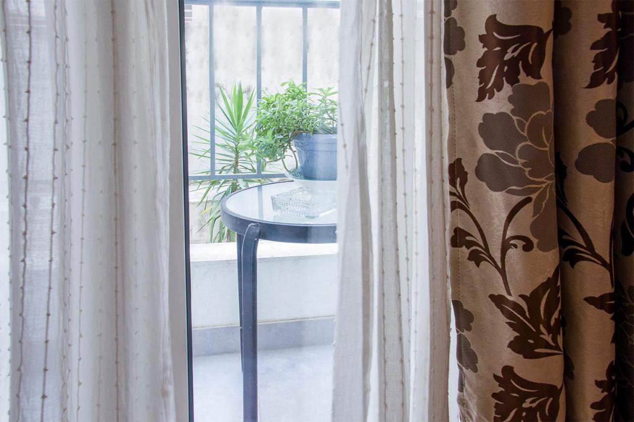 City Stay Close To The Metro A Charming Flat Atena Exterior foto